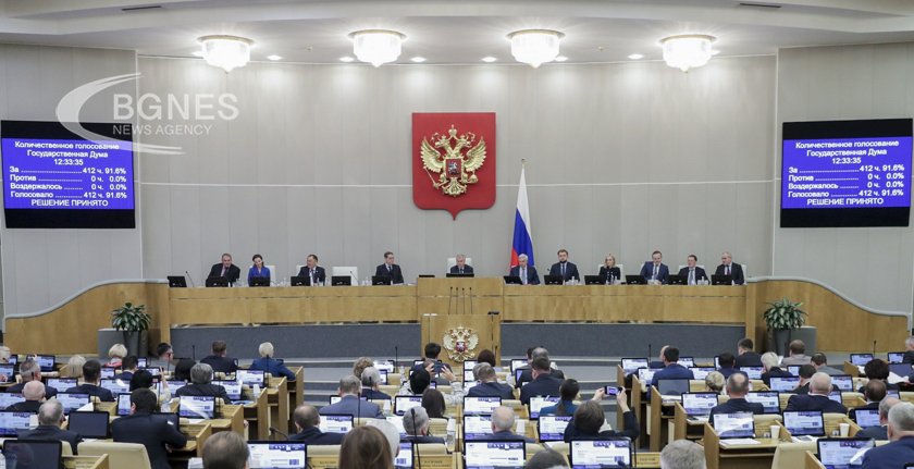Си Дзинпин приветства „скъпия си приятел“ Путин в Пекин