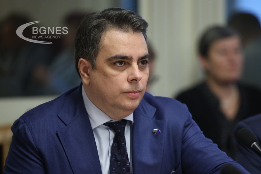 Асен Василев: Договорът на служебното правителство с "Боташ" е неизгоден