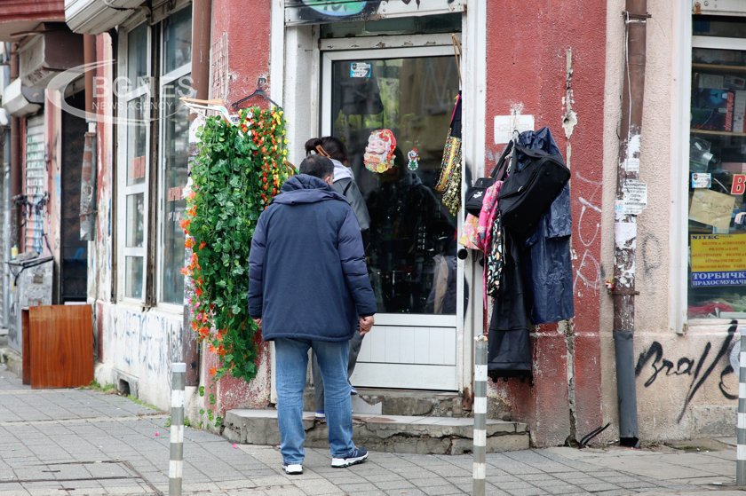 МС: България не е изправена пред криза за настаняване на бежанци от трети страни