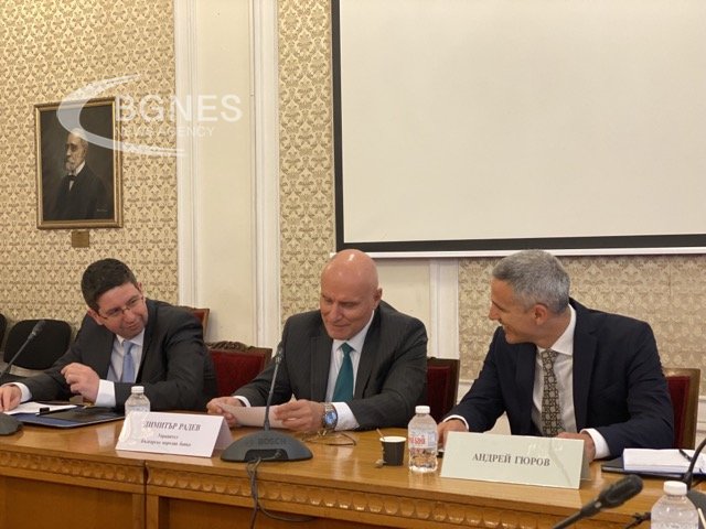Чобанов: Целта ми е подготовка за приемане на еврото; Гюров: Стабилност на валутния борд и замяна на лева