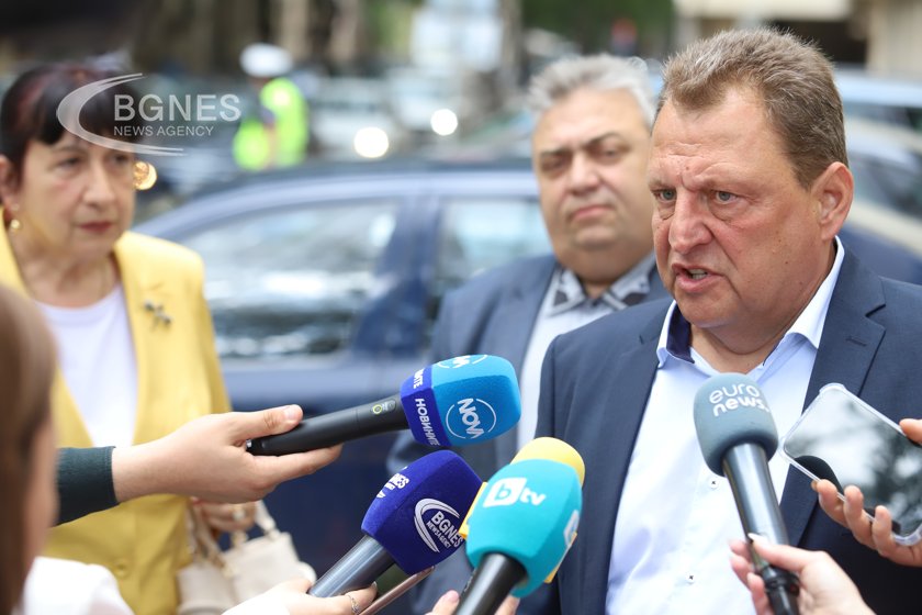 Кметове: Политиците да не си правят евтин пиар на гърба на хората