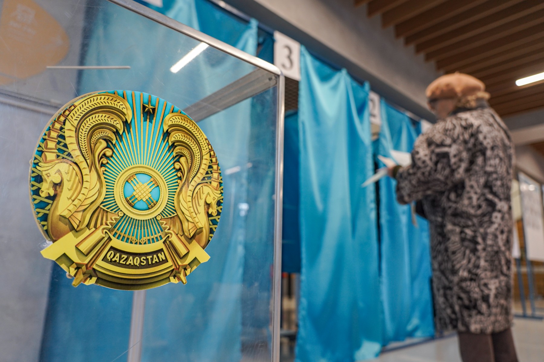 Управляващата партия печели парламентарните избори в Казахстан