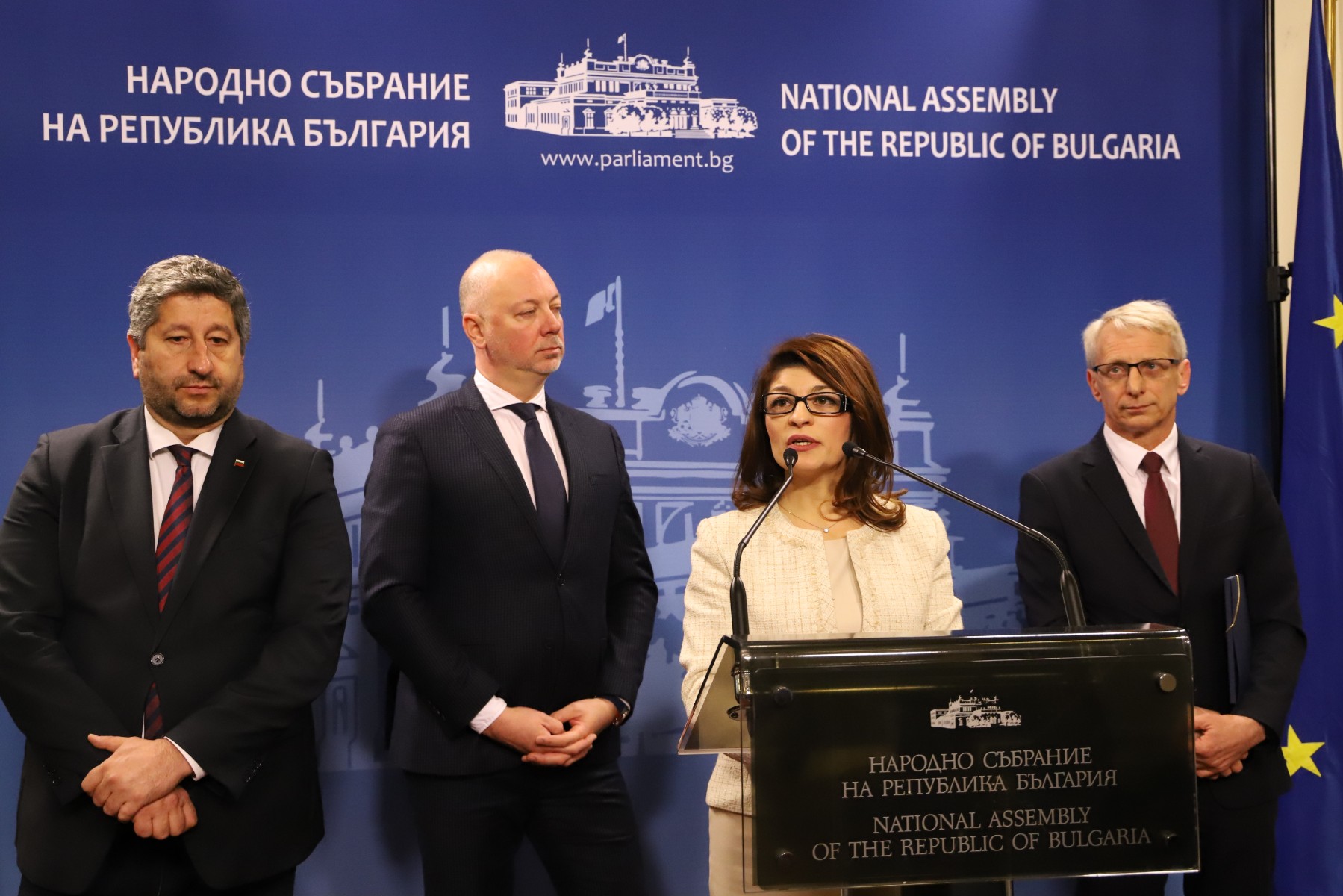 Атанасова: С ПП-ДБ изработваме програма, обвързана с избора на председател на НС
