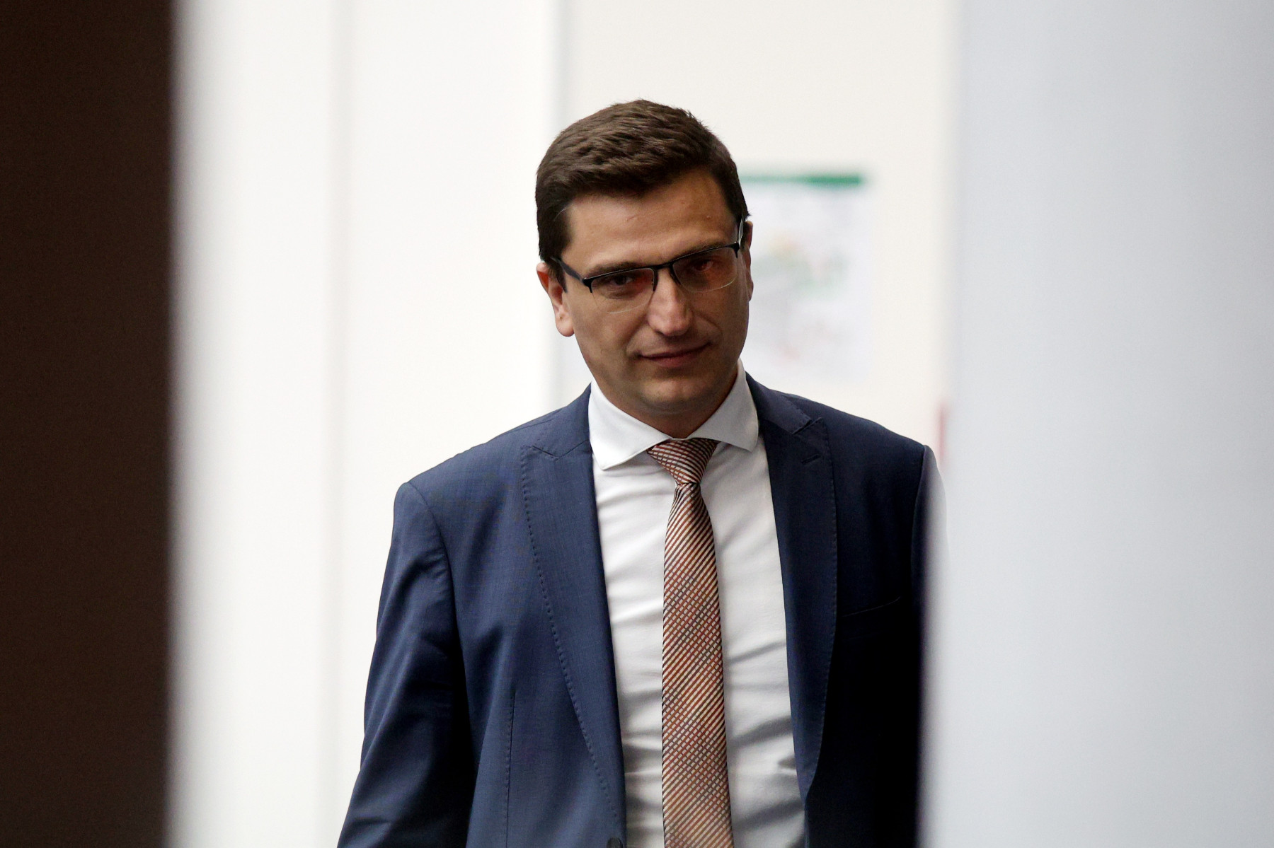 Сабрутев: Унгария и Сърбия да си търсят алтернатива, тръбата е българска
