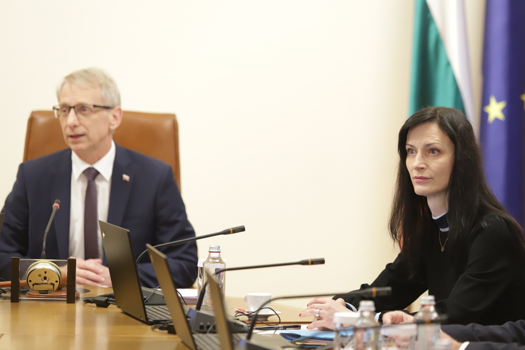 Денков и Габриел: Показахме, че сме екип, работим за влизане в еврозоната от 1 януари