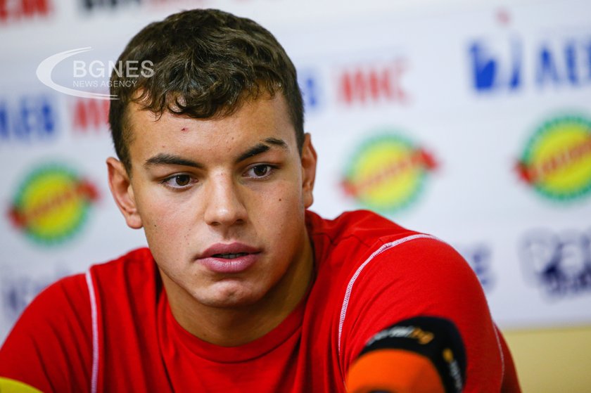 Петър Мицин: Имам сили да плувам финал на Игрите в Париж