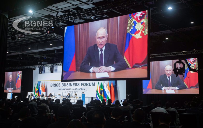 Путин: Наближава краят на доминацията на долара