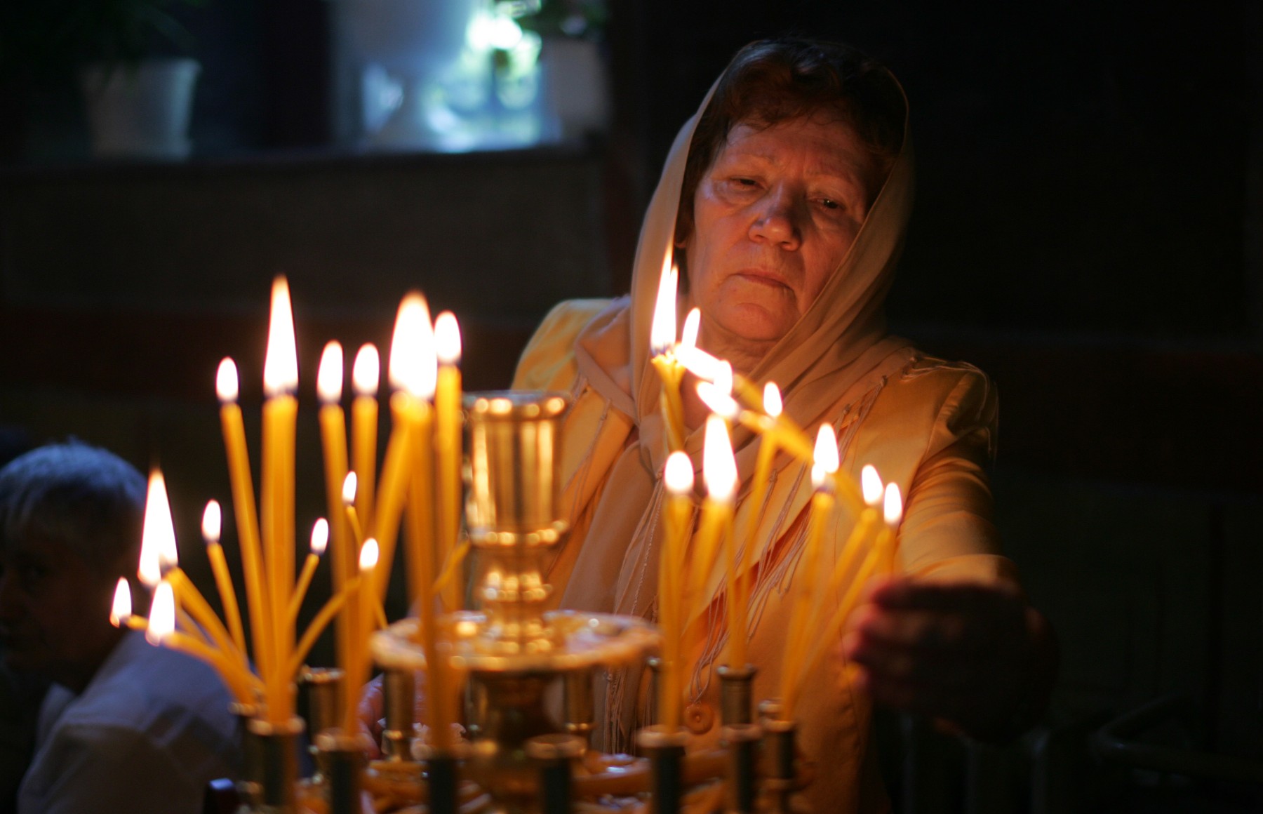 Църквата чества Събор на Св. Архангел Гавриил