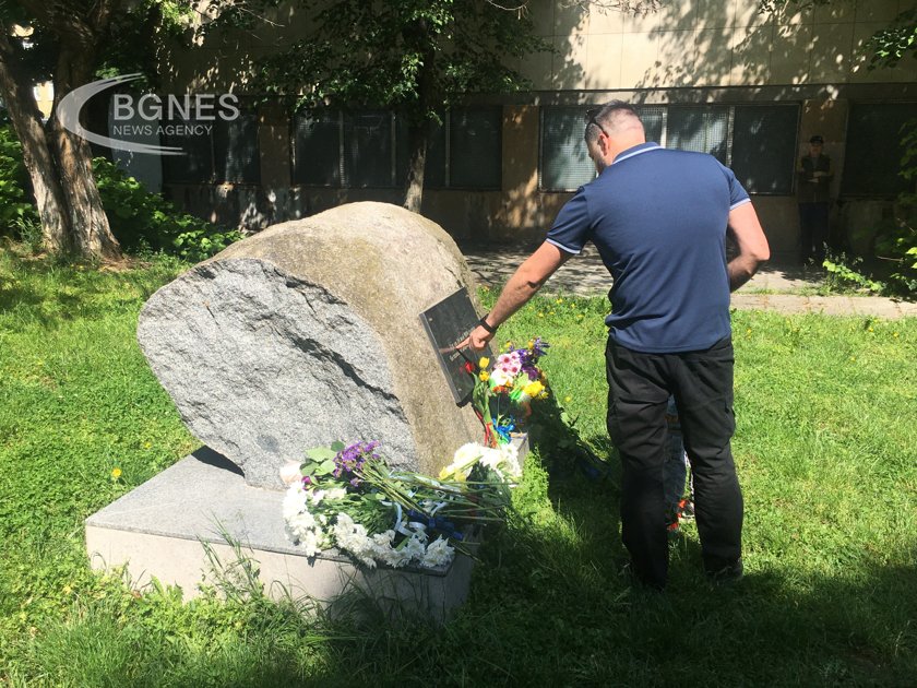 Наско Сираков не уважи честванията на годишнината на Левски