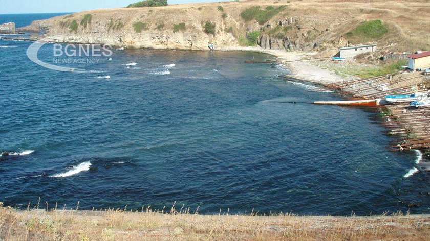 Започват съвместни проверки чиста ли е водата в Черно море