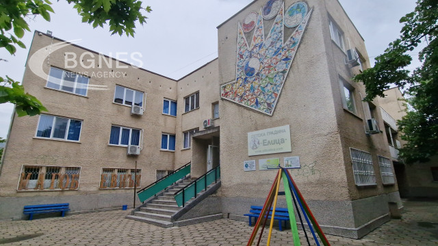 48 деца от детска градина в Сливен са с хранително отравяне, едно е в болница