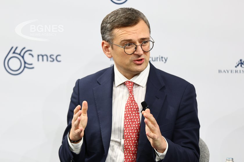 Кулеба отново призова НАТО за доставки на „Пейтриът“