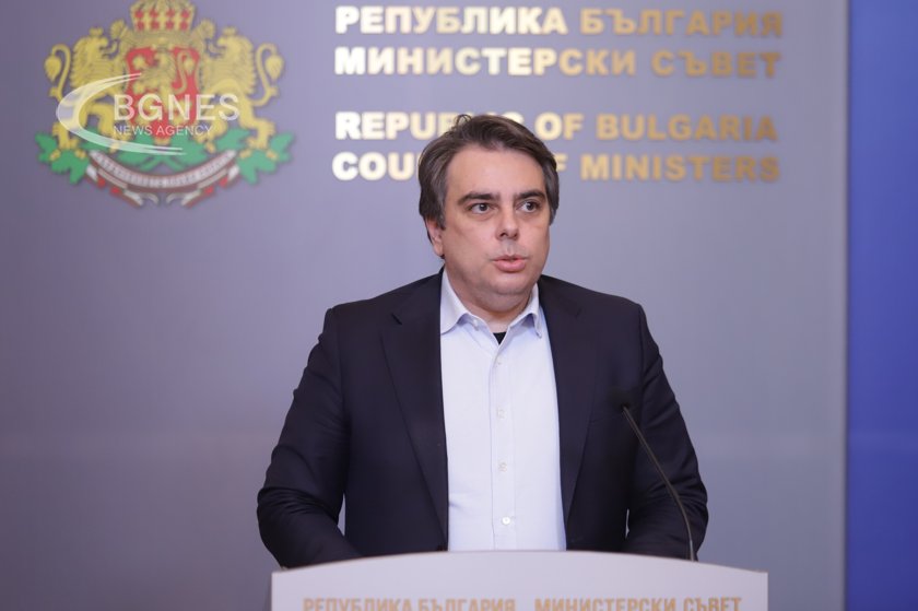 Василев: Дефицитът ще е под 3%, мрачните пророкувания стават само шум