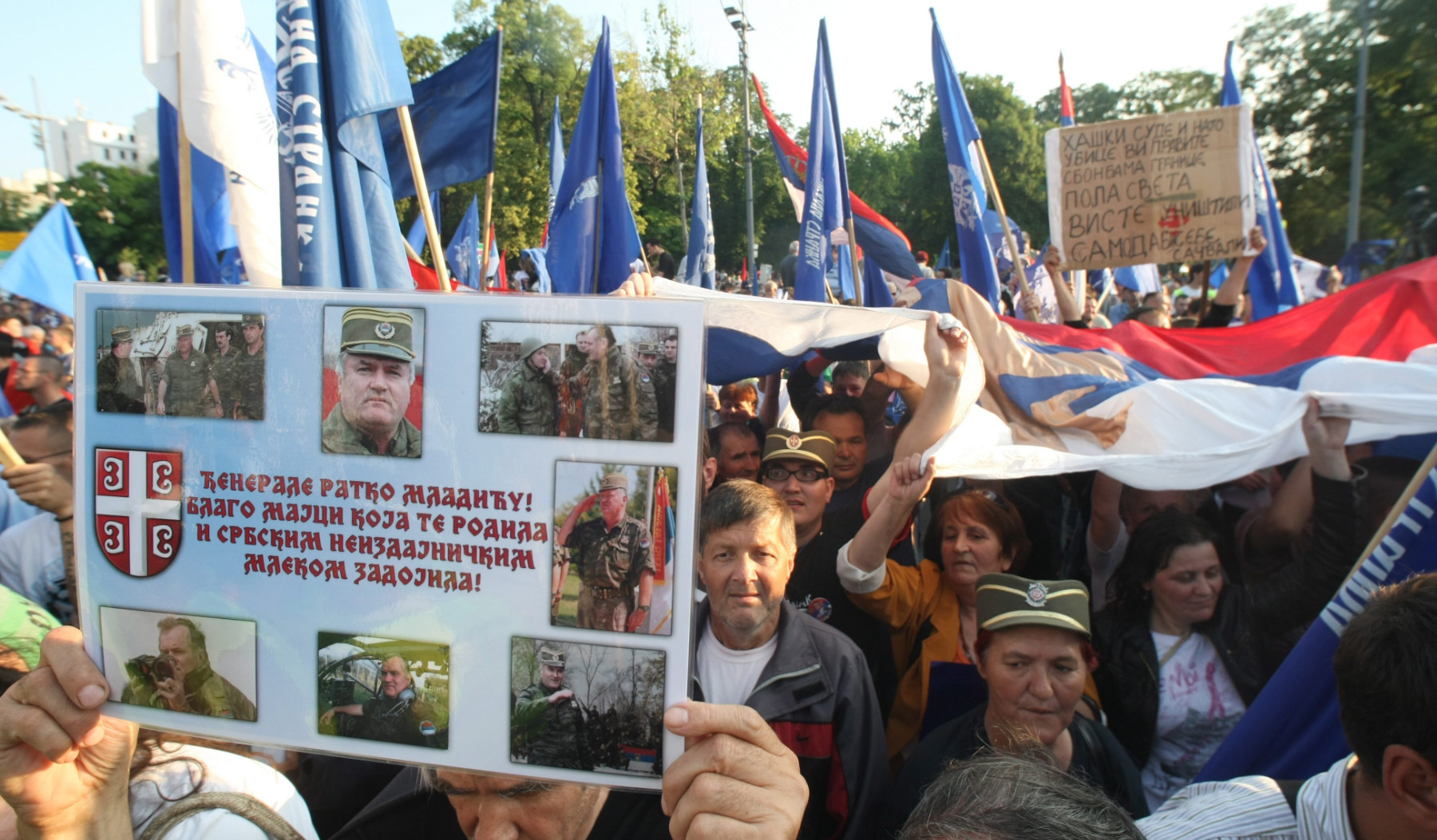 Дикич: Национализмът е постоянно явление сред сърбите, сменя само маските си