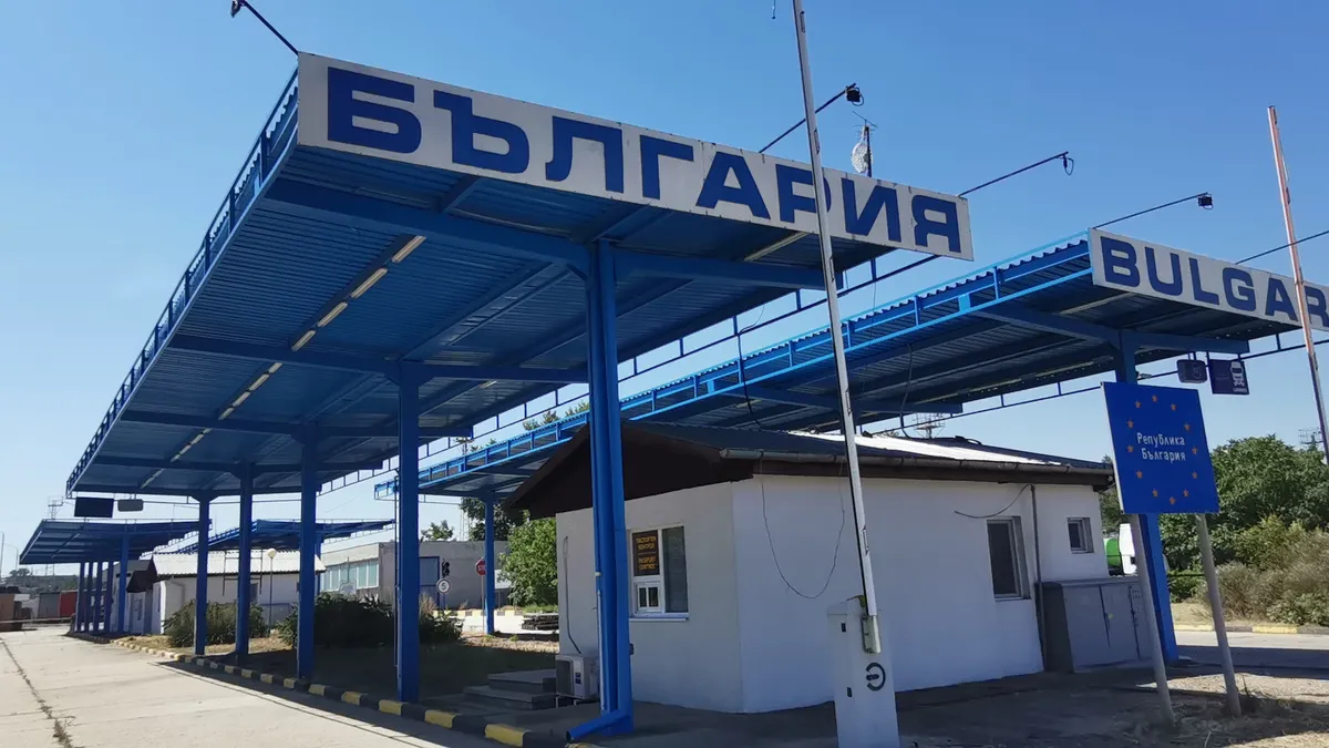 250 ТИР-а на денонощие може да поеме фериботната линия между Русе и Гюргево