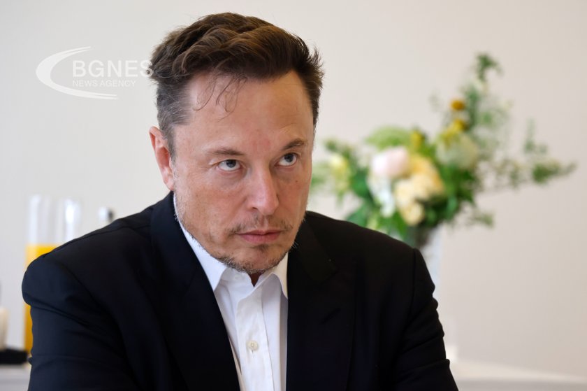 Мъск изключи Starlink в Крим, за да саботира украинските дронове