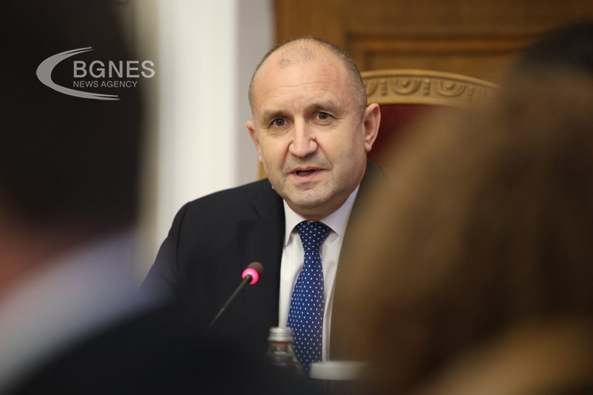 Радев: Ще връча мандата скоро