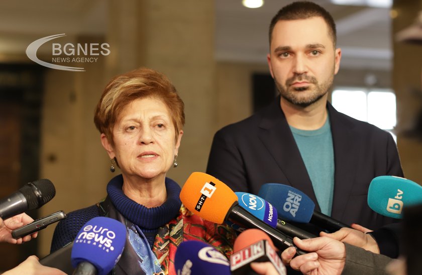 ФБР ще помогне за разкодирането на телефона на Алексей Петров 
