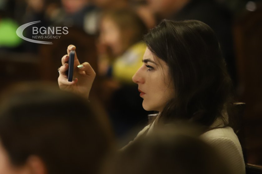 Лена Бориславова: Не можем да рестартираме преговорите с ГЕРБ от самото им начало