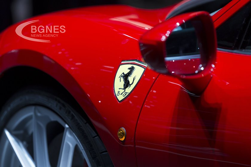 Ferrari показа уникалното купе KC23