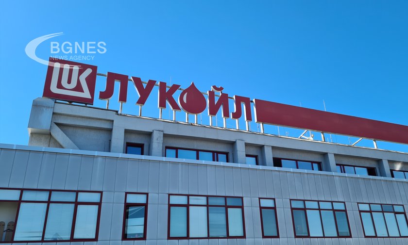 Само Litasco може да доставя петрол на „Лукойл-Нефтохим“