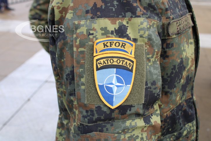 Разрешава се участието в операцията КFOR с до 150 военнослужещи от България