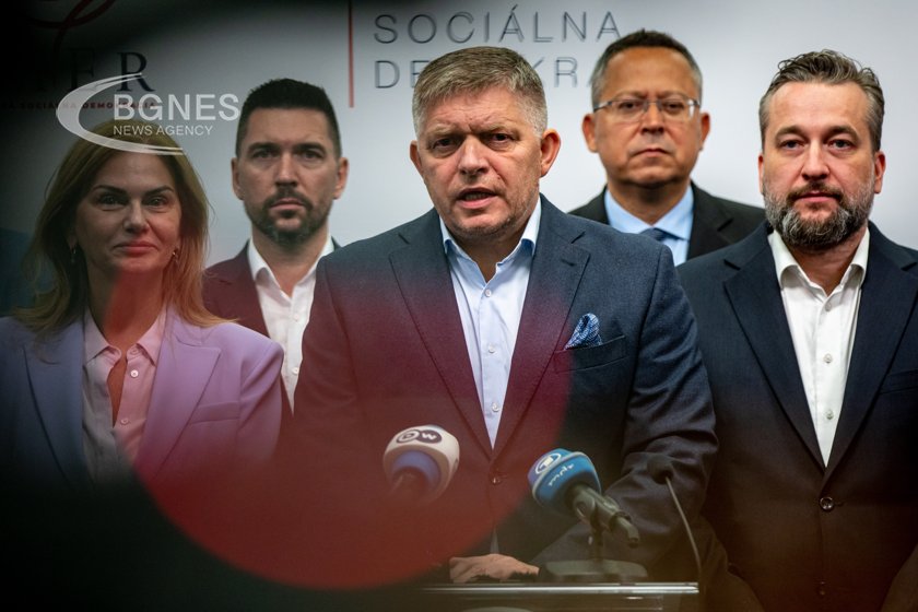 Роберт Фицо е подписал коалиционно споразумение с „Глас“ и „СНП“