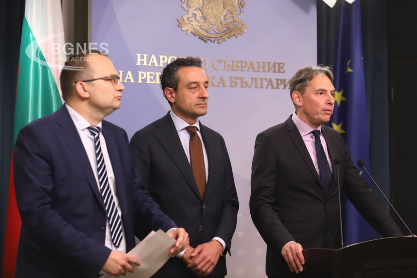 ПП-ДБ внасят конституционна жалба заради приетите мерки за финансовата стабилност  
