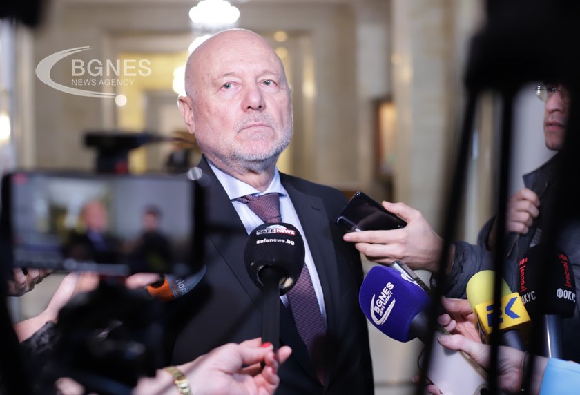 Тагарев: Кремъл направи така, че Навални да не е сред живите