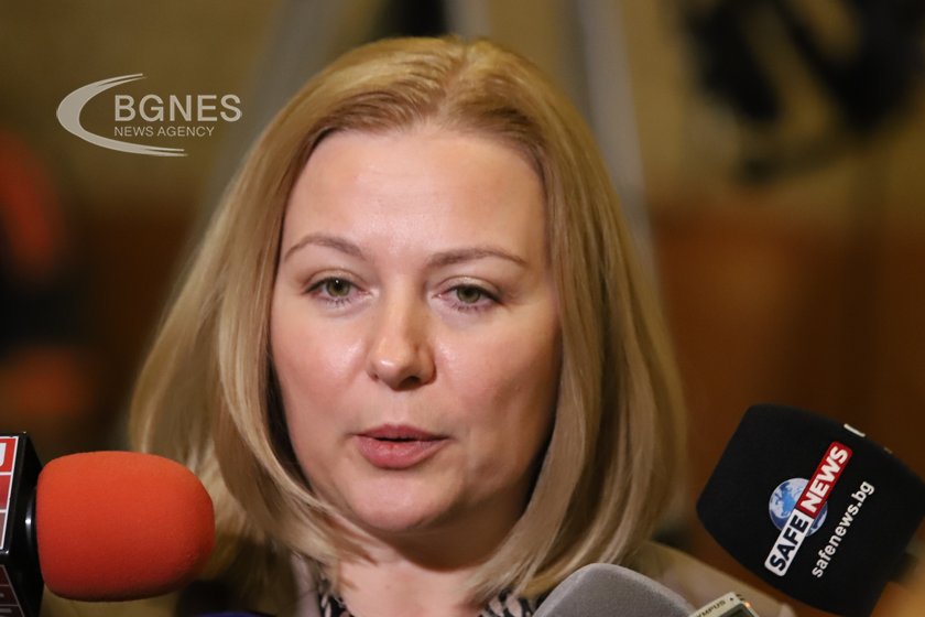 Надежда Йорданова: Прекратяването на концесията за „Росенец“ е изискване на ЕС