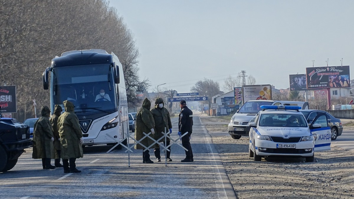 36 часа Банско е под пълна карантина