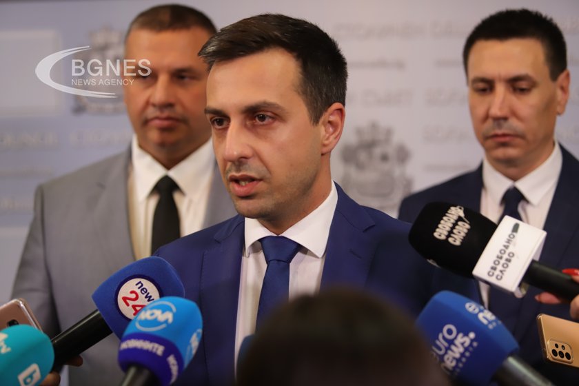 Групата на "Възраждане" в СОС се разпадна, изгони 4-ма от общо 7 свои съветници