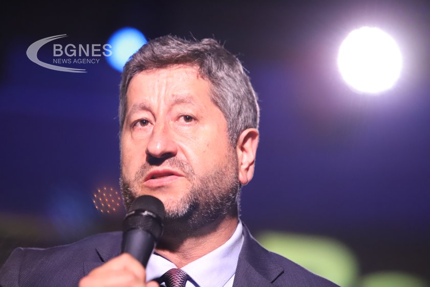 Христо Иванов: Всички сме единни, че трябва да се ограничи властта на главния прокурор