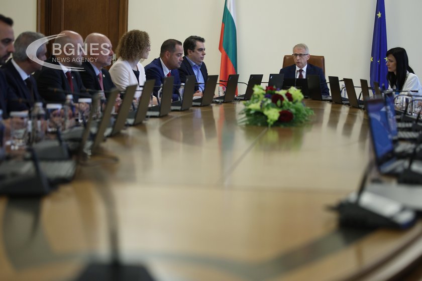 Денков: Разпределяме задачите на отговорните министерства за местните избори