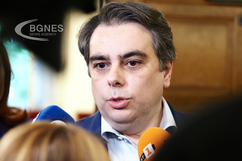 Асен Василев: В ПВУ е заложен проект за изграждане на градска железница в Пловдив