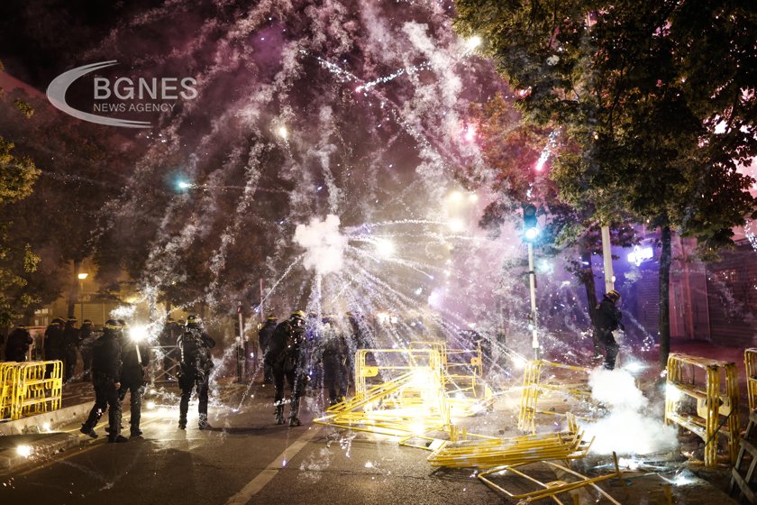 Най-малко 150 ареста при протести във Франция заради убийството на тийнейджър 