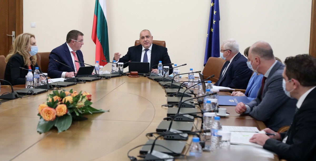 10-дневната карантина за влизащи от Обединеното кралство ще остане до 31 януари