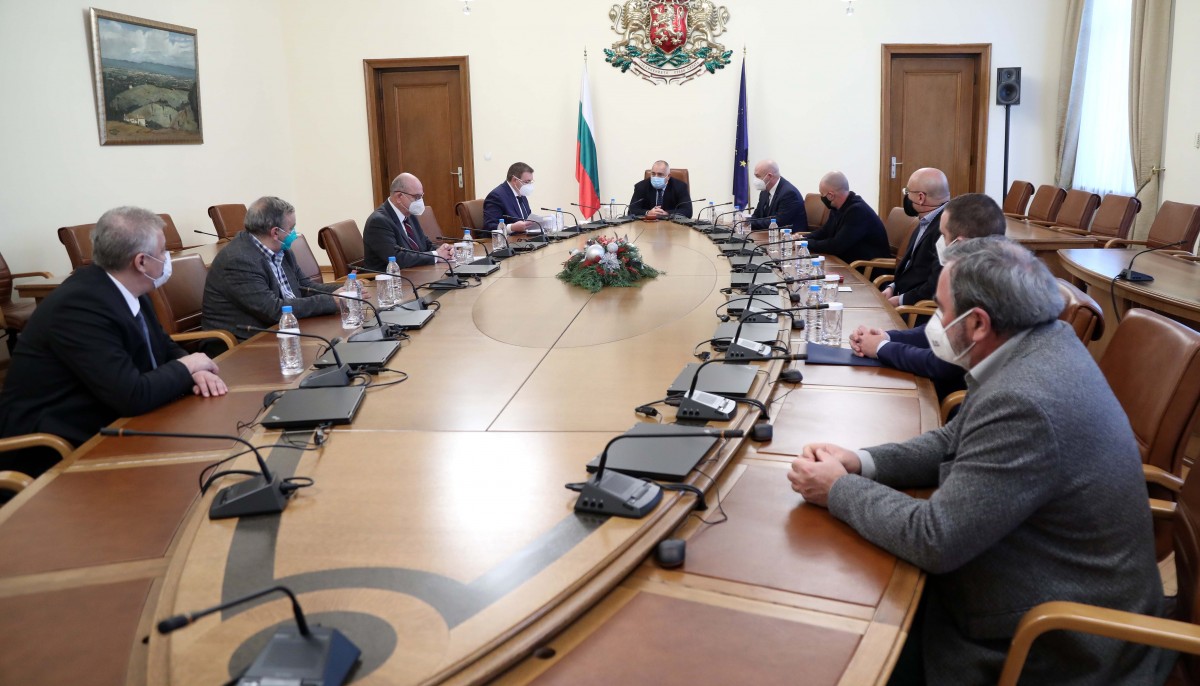Борисов: Мерките дадоха резултат, ваксинацията започва на 27 декември