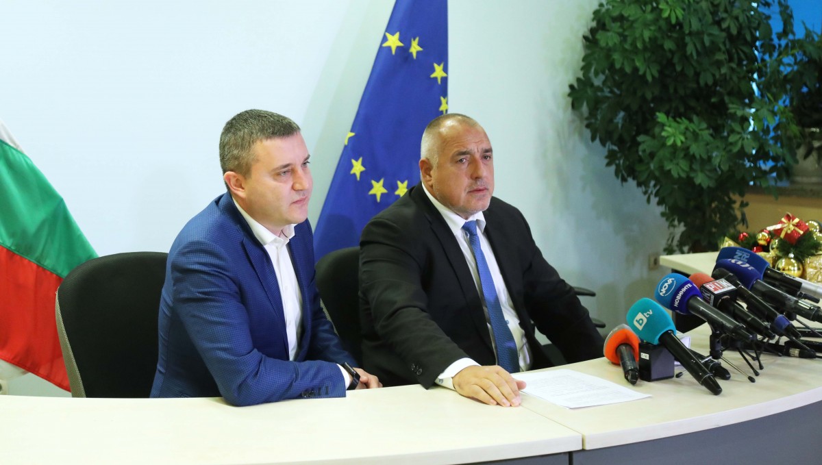 Борисов предлага Деница Сачева за социален министър