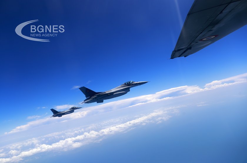 Lockheed Martin достави първите 2 самолета F-16 Block 70 на Словакия
