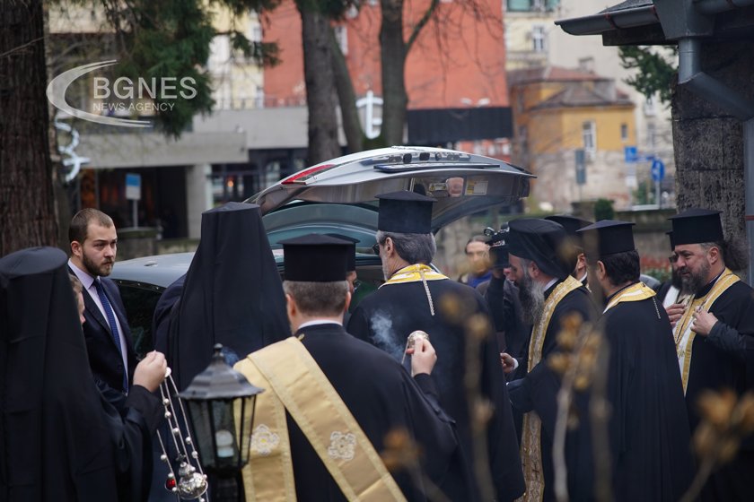 Патриарх Неофит ще бъде погребан в храм „Св. Неделя“, петък и събота са дни на траур