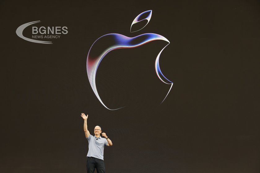 Приходите на Apple намаляват за трето поредно тримесечие 