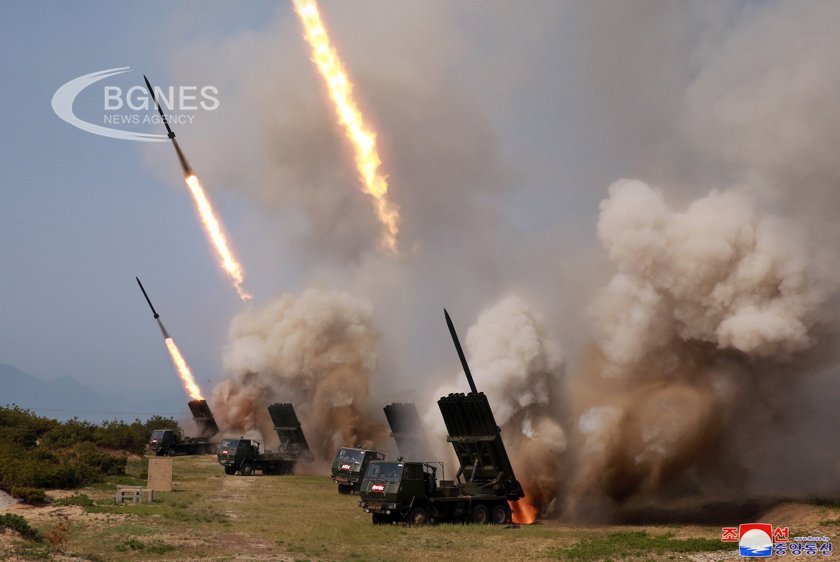 Северна Корея е доставила 7000 контейнера с боеприпаси на Русия