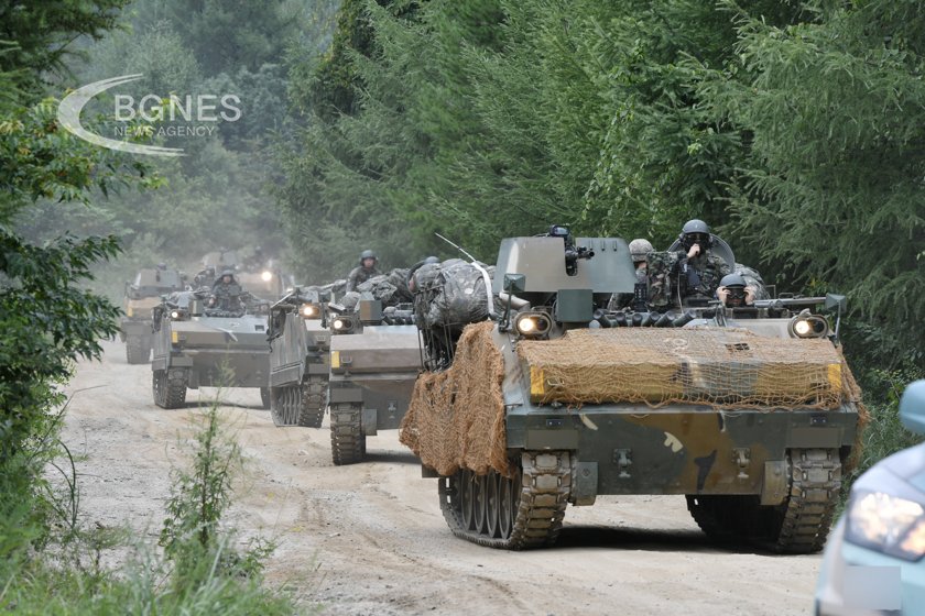 Южна Корея прекратява част от военното споразумение със Северна Корея
