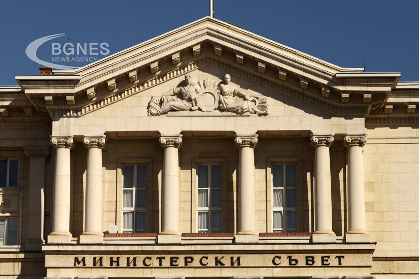 Кабинетът започва с конкретен план за справяне с демографската криза