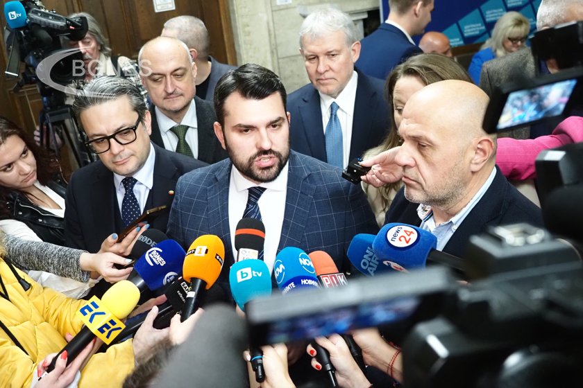 Георг Георгиев: Няма как няколко човека да въртят на пръста си страната