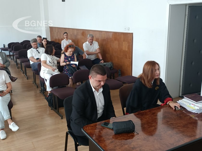 Ново отлагане на делото за побоя над Пендиков