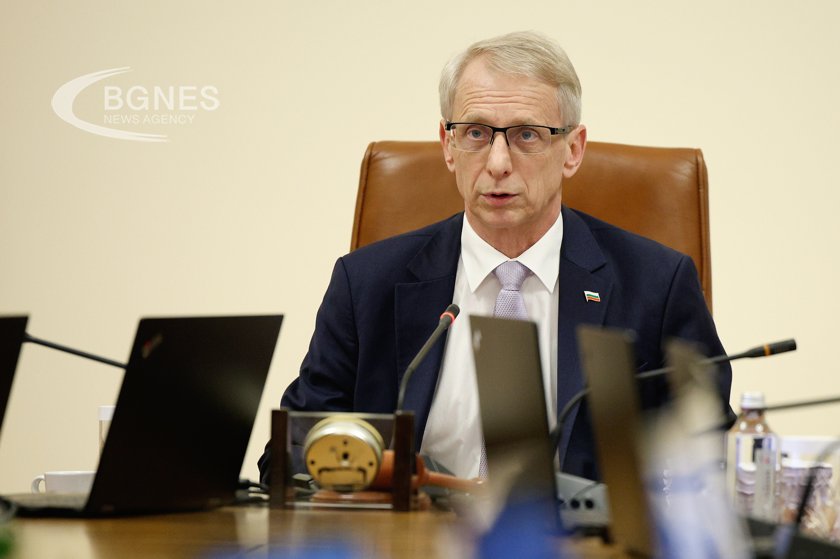 Николай Денков: Политическите игри с бюджета за здравето са опасни  