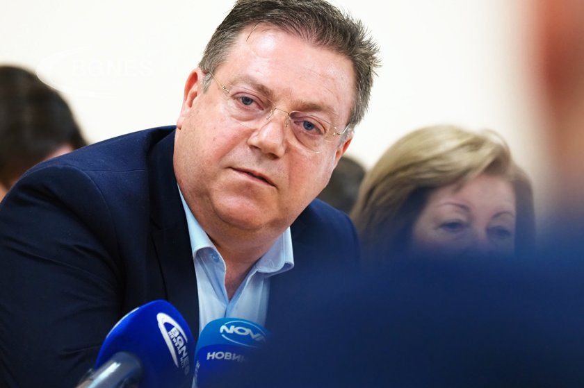 Д-р Маджаров: Пациентите с инсулт ще могат да се лекуват 10 дни в неврологията