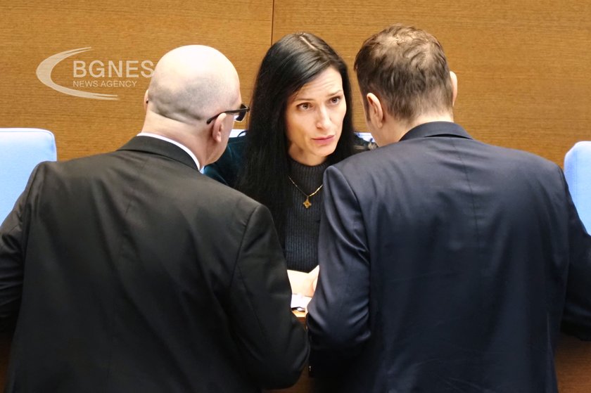 Габриел и Василев на парламентарен контрол
